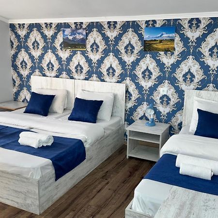 Byurakan Guesthouse & Cottage 外观 照片