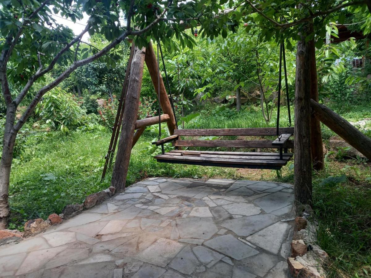 Byurakan Guesthouse & Cottage 外观 照片