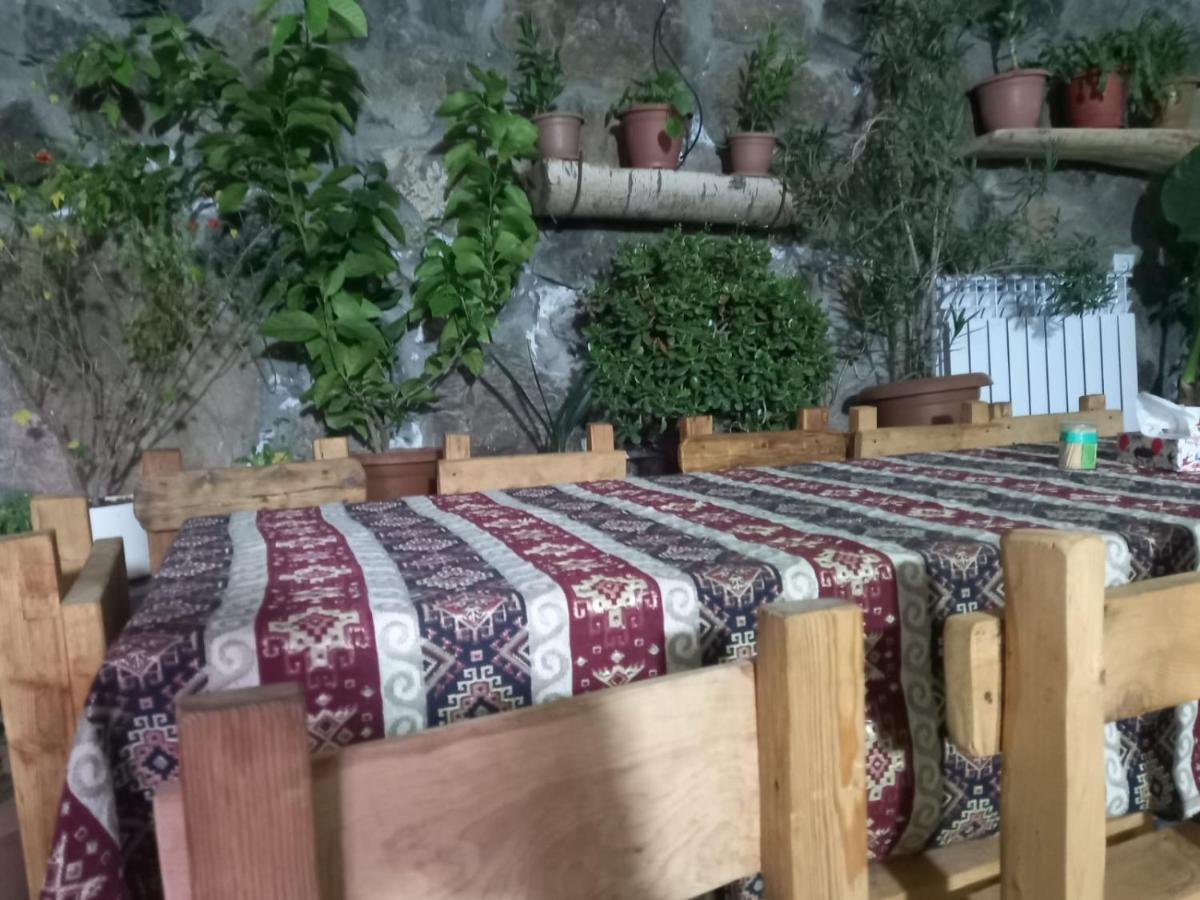 Byurakan Guesthouse & Cottage 外观 照片