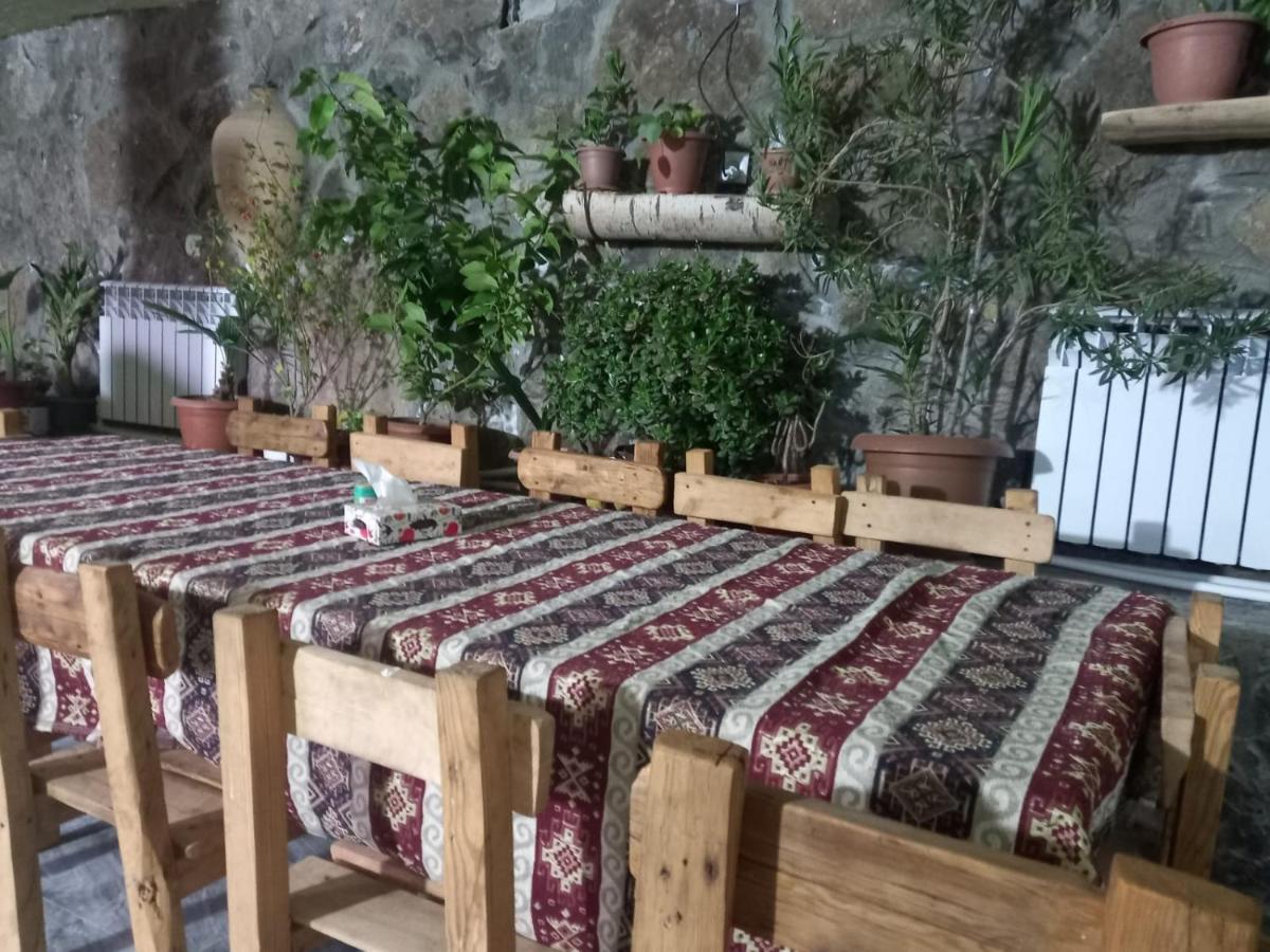 Byurakan Guesthouse & Cottage 外观 照片