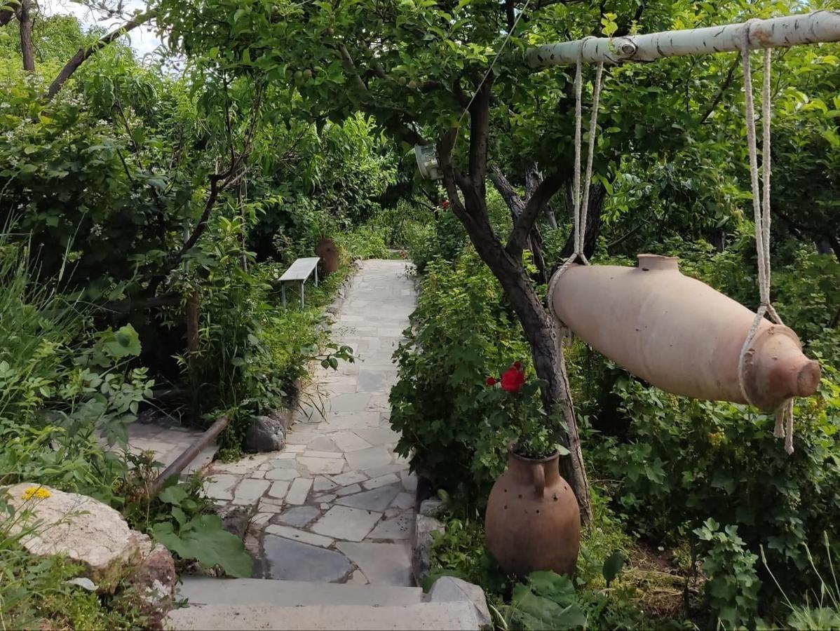 Byurakan Guesthouse & Cottage 外观 照片