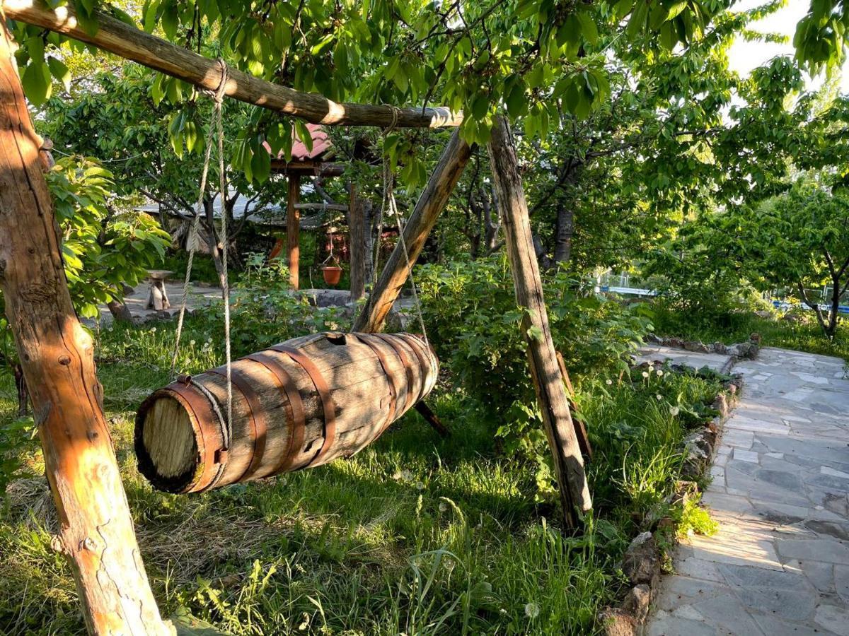Byurakan Guesthouse & Cottage 外观 照片