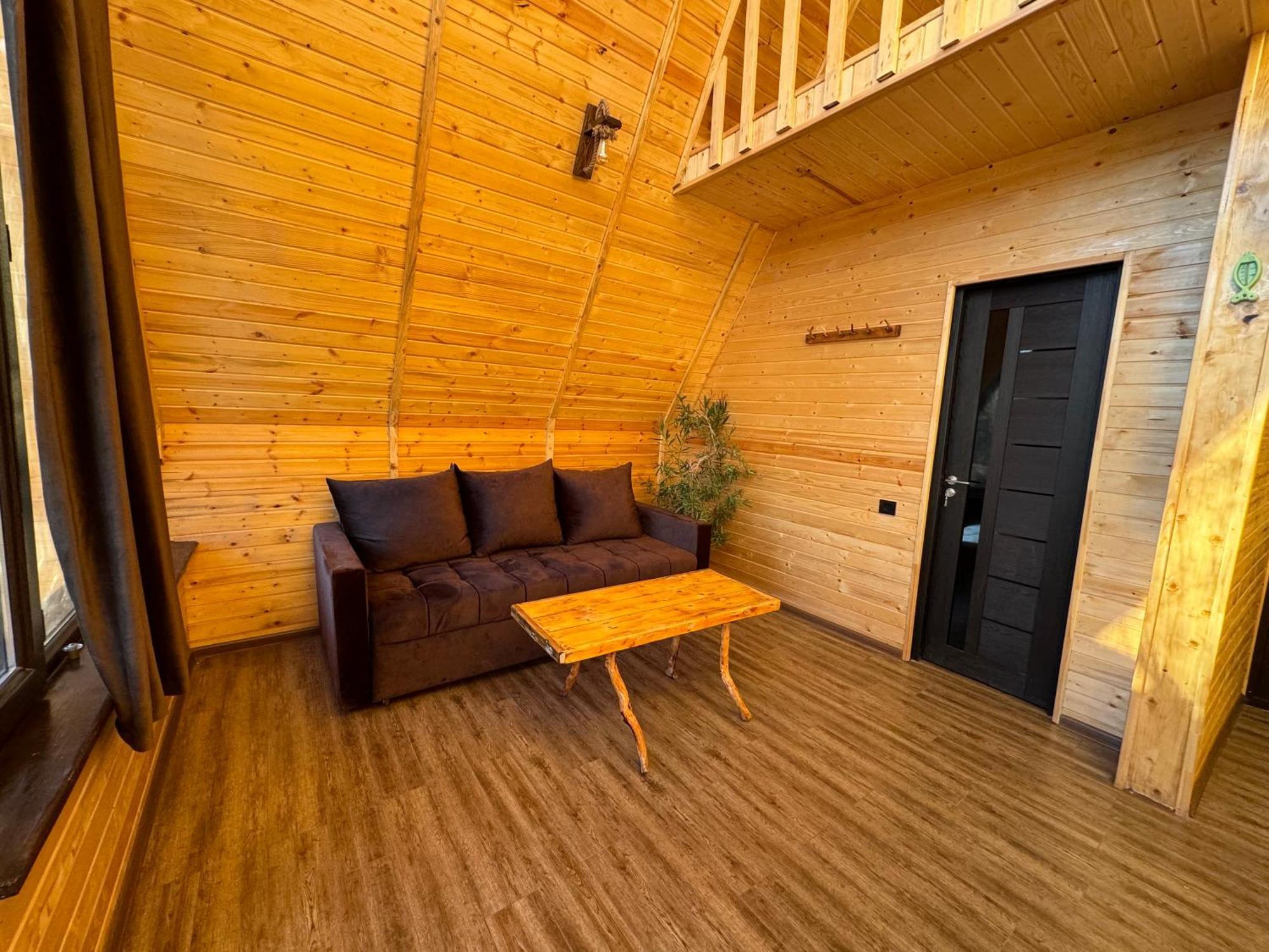 Byurakan Guesthouse & Cottage 外观 照片